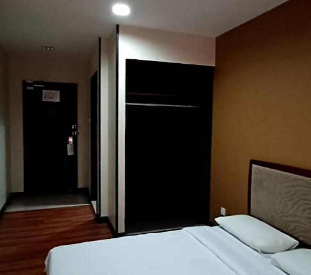 Hotel Sadong88 Kota Kinabalu Exteriér fotografie